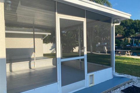 Villa ou maison à louer à Palm Harbor, Floride: 4 chambres, 150.32 m2 № 2418687 - photo 18