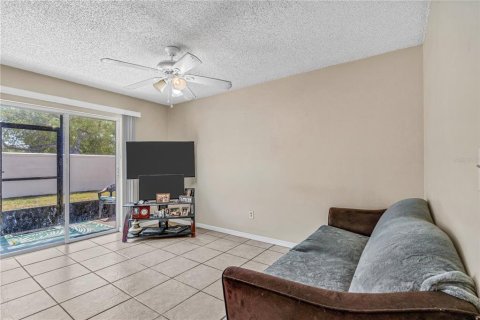 Copropriété à vendre à South Daytona, Floride: 2 chambres, 85.66 m2 № 2198467 - photo 6