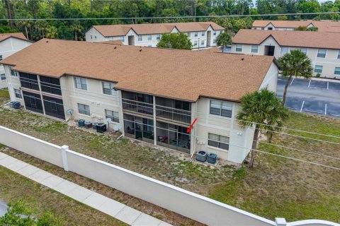 Copropriété à vendre à South Daytona, Floride: 2 chambres, 85.66 m2 № 2198467 - photo 3