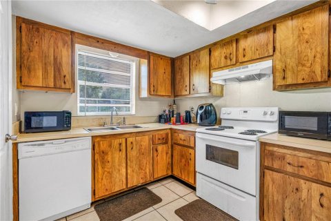 Copropriété à vendre à South Daytona, Floride: 2 chambres, 85.66 m2 № 2198467 - photo 11