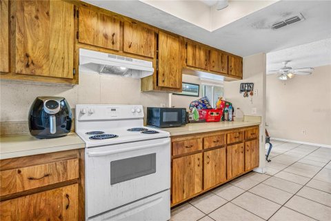 Copropriété à vendre à South Daytona, Floride: 2 chambres, 85.66 m2 № 2198467 - photo 12