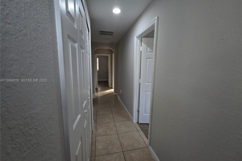 Condominio en alquiler en Homestead, Florida, 3 dormitorios, 132.2 m2 № 1992831 - foto 11