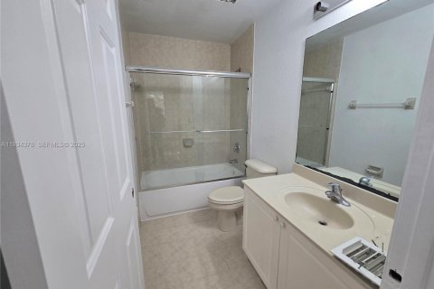 Condominio en alquiler en Homestead, Florida, 3 dormitorios, 132.2 m2 № 1992831 - foto 7