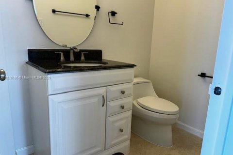 Copropriété à vendre à Bay Harbor Islands, Floride: 2 chambres, 164.44 m2 № 1981898 - photo 20