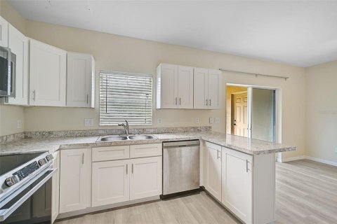 Copropriété à vendre à Lakewood Ranch, Floride: 3 chambres, 118.54 m2 № 1246586 - photo 9