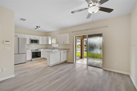 Copropriété à vendre à Lakewood Ranch, Floride: 3 chambres, 118.54 m2 № 1246586 - photo 5