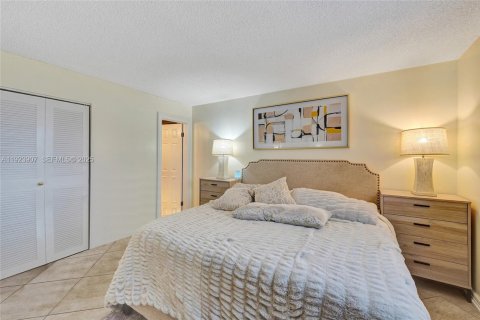 Condominio en venta en Dania Beach, Florida, 2 dormitorios, 87.79 m2 № 1982162 - foto 30