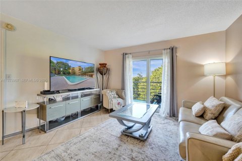 Condominio en venta en Dania Beach, Florida, 2 dormitorios, 87.79 m2 № 1982162 - foto 23