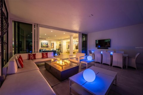 Condo in Sarasota, Florida, 4 bedrooms  № 2204681 - photo 25
