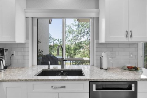 Adosado en venta en Saint Petersburg, Florida, 3 dormitorios, 177.91 m2 № 1626405 - foto 15