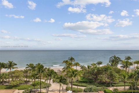 Copropriété à vendre à Bal Harbour, Floride: 3 chambres, 218.6 m2 № 2088463 - photo 29