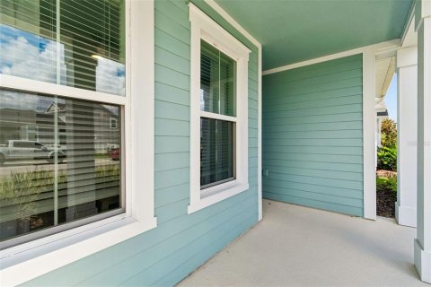 House in Wesley Chapel, Florida 4 bedrooms, 230.12 sq.m. № 2199873 - photo 6
