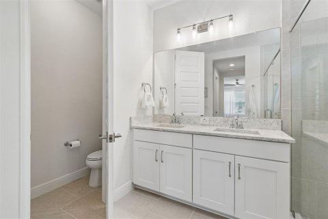 House in Wesley Chapel, Florida 4 bedrooms, 230.12 sq.m. № 2199873 - photo 29