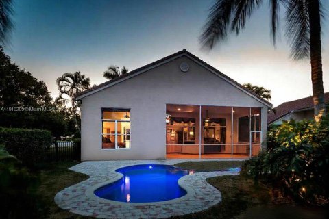 Villa ou maison à vendre à West Palm Beach, Floride: 3 chambres, 177.16 m2 № 1966551 - photo 2