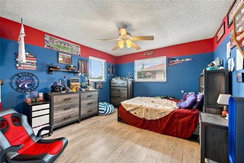 Villa ou maison à vendre à Davie, Floride: 4 chambres, 246.01 m2 № 2401452 - photo 18