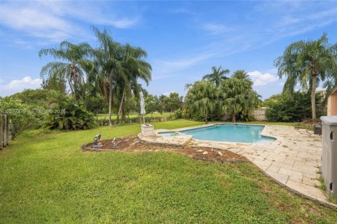 Villa ou maison à vendre à Davie, Floride: 4 chambres, 246.01 m2 № 2401452 - photo 28