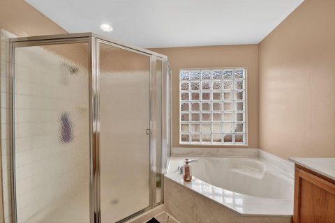 Villa ou maison à vendre à West Palm Beach, Floride: 5 chambres, 296.36 m2 № 2078172 - photo 12
