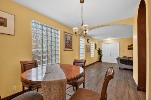 Villa ou maison à vendre à West Palm Beach, Floride: 5 chambres, 296.36 m2 № 2078172 - photo 22