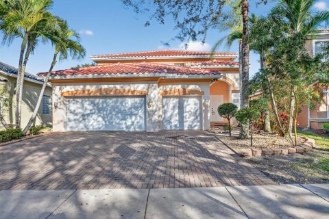 Villa ou maison à West Palm Beach, Floride 5 chambres, 296.36 m2 № 2078172