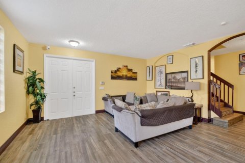 Villa ou maison à vendre à West Palm Beach, Floride: 5 chambres, 296.36 m2 № 2078172 - photo 17