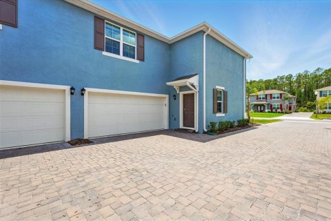 Villa ou maison à vendre à New Smyrna Beach, Floride: 3 chambres, 149.94 m2 № 1684587 - photo 2