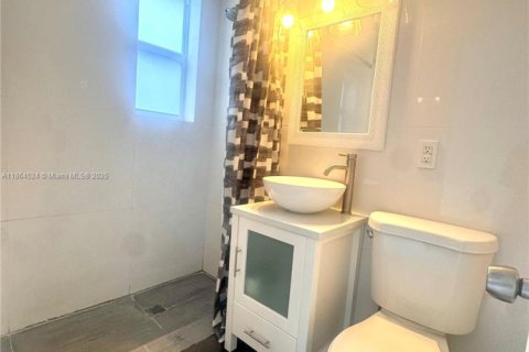 Copropriété à louer à South Miami, Floride: 1 chambre, 47.38 m2 № 1892624 - photo 5