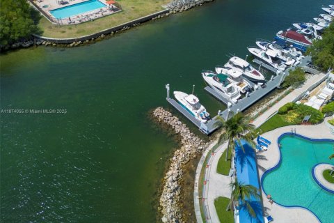 Condominio en alquiler en Aventura, Florida, 2 dormitorios, 109.72 m2 № 2054662 - foto 26