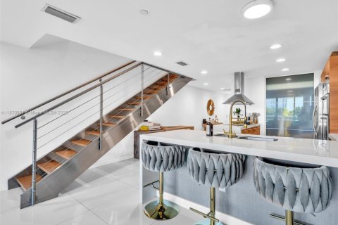 Купить кондоминиум в Авентура, Флорида 2 спальни, 144.18м2, № 1895558 - фото 13