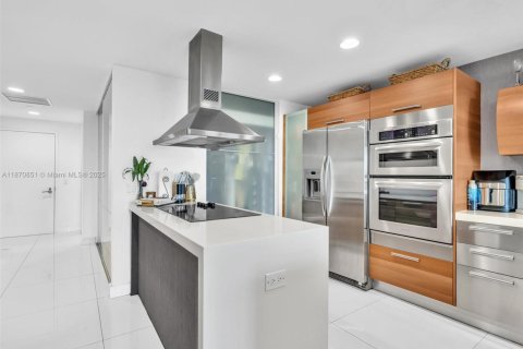 Купить кондоминиум в Авентура, Флорида 2 спальни, 144.18м2, № 1895558 - фото 12