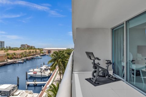 Купить кондоминиум в Авентура, Флорида 2 спальни, 144.18м2, № 1895558 - фото 23