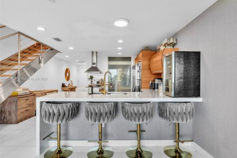 Купить кондоминиум в Авентура, Флорида 2 спальни, 144.18м2, № 1895558 - фото 11