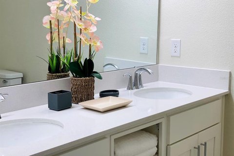 Condo in Kissimmee, Florida, 2 bedrooms № 2405084 - photo 17