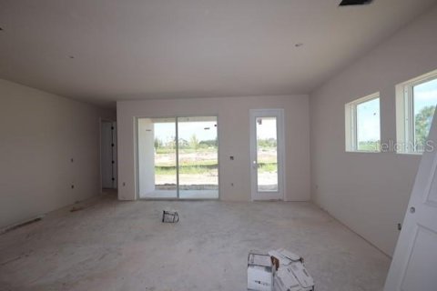 Купить виллу или дом в Парриш, Флорида 6 комнат, 181.62м2, № 2220300 - фото 8