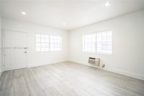 Appartement à louer à Miami Beach, Floride: 1 chambre, 60.39 m2 № 1983698 - photo 5