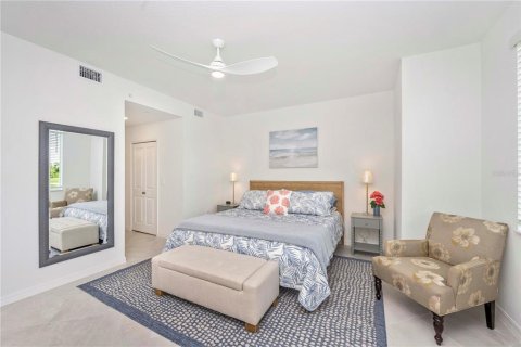 Condo in Venice, Florida, 2 bedrooms in WELLEN PARK  № 1831192 - photo 27