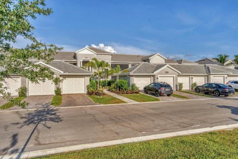 Condo in Punta Gorda, Florida, 2 bedrooms  № 1760382 - photo 1