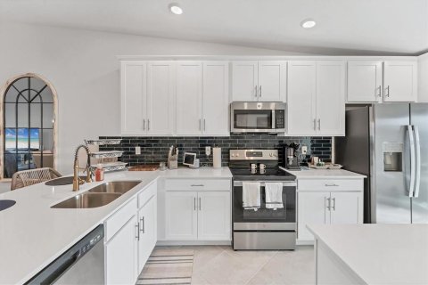 Condo in Punta Gorda, Florida, 2 bedrooms  № 1760382 - photo 8