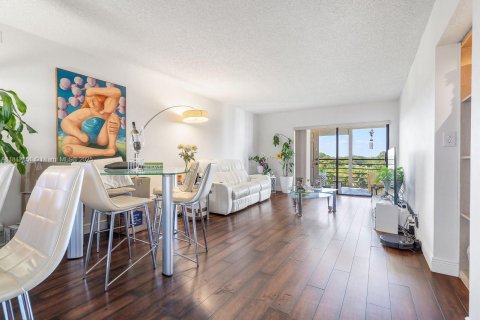 Copropriété à louer à Boca Raton, Floride: 2 chambres, 83.61 m2 № 1875263 - photo 19