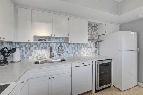 Купить кондоминиум в Ларго, Флорида 5 комнат, 79.9м2, № 1515657 - фото 15