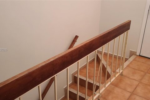 Copropriété à louer à Miami, Floride: 1 chambre, 78.04 m2 № 2008489 - photo 7