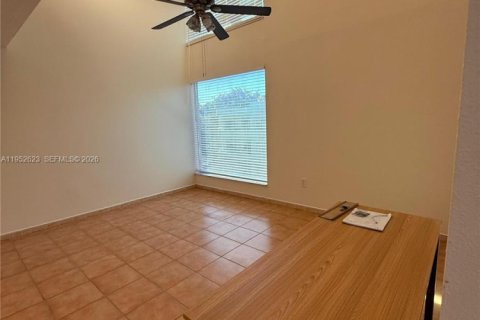 Copropriété à louer à Miami, Floride: 1 chambre, 78.04 m2 № 2008489 - photo 23