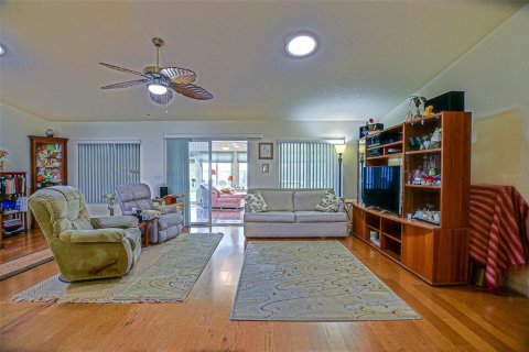 Casa en venta en Summerfield, Florida, 3 dormitorios, 171.31 m2 № 1760056 - foto 18