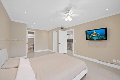 Copropriété à louer à Hallandale Beach, Floride: 1 chambre, 71.53 m2 № 1951845 - photo 12