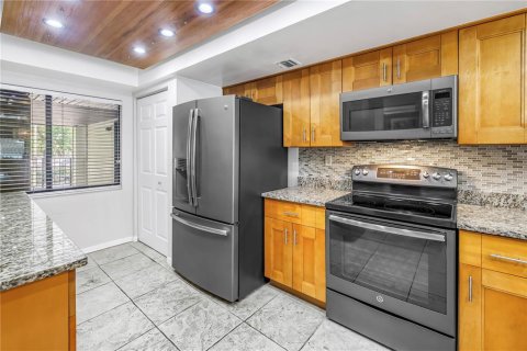 Condo in Clearwater, Florida, 2 bedrooms  № 1628749 - photo 17