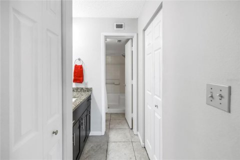 Condo in Clearwater, Florida, 2 bedrooms  № 1628749 - photo 25