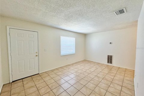 Apartamento en alquiler en Winter Haven, Florida, 2 dormitorios, 72 m2 № 1901111 - foto 8
