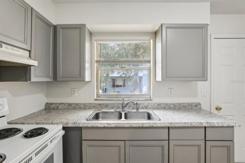 Apartamento en alquiler en Winter Haven, Florida, 2 dormitorios, 72 m2 № 1901111 - foto 7