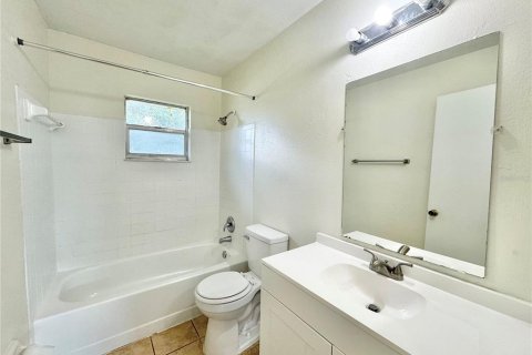 Apartamento en alquiler en Winter Haven, Florida, 2 dormitorios, 72 m2 № 1901111 - foto 12