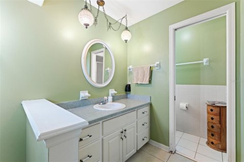 House in Winter Springs, Florida 3 bedrooms, 174.84 sq.m. № 1757179 - photo 30