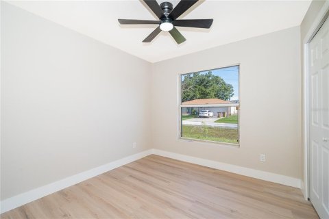 House in Kissimmee, Florida 3 bedrooms, 99.22 sq.m. № 2235416 - photo 13